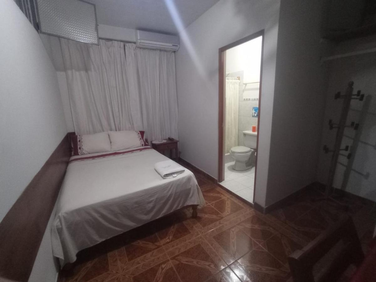 Casa Del Huesped - Guest House Пукалпа Екстериор снимка