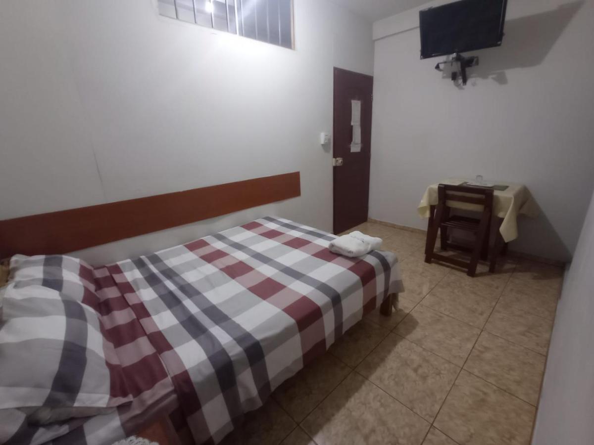 Casa Del Huesped - Guest House Пукалпа Екстериор снимка