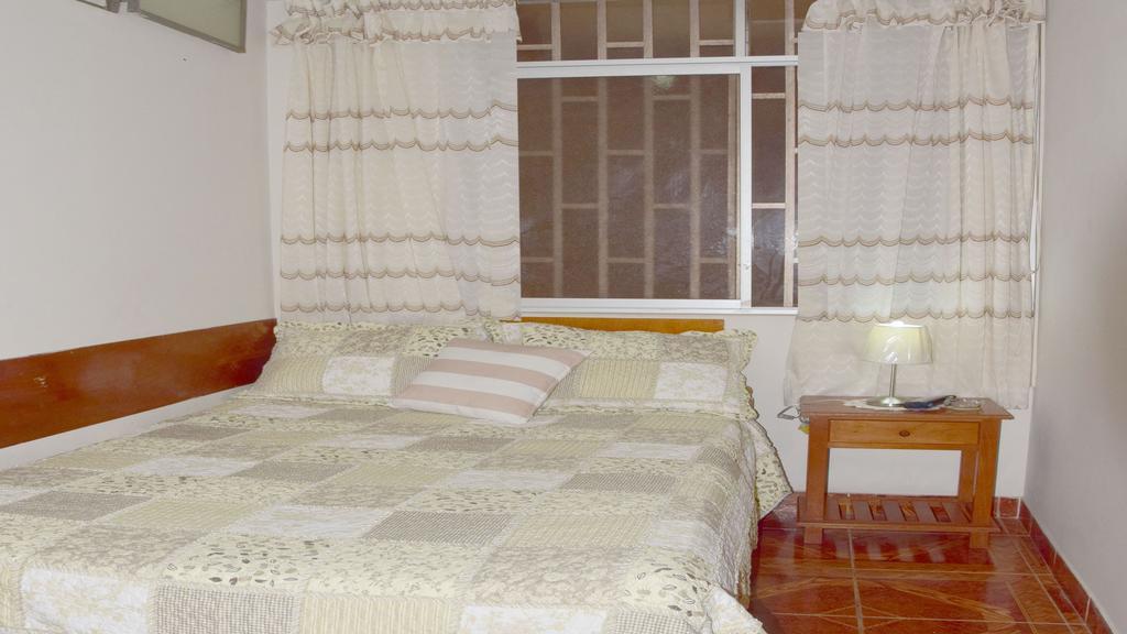 Casa Del Huesped - Guest House Пукалпа Екстериор снимка